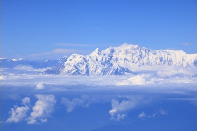 Vista de la cordillera del Himalaya desde el avion